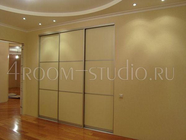 Встроенный шкаф купе в квартире по ул.Демонстрации